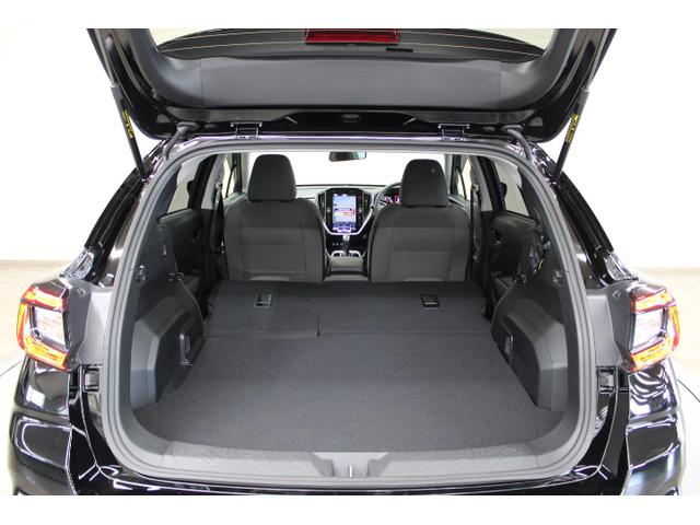 インプレッサ ST-G ワンオーナー 距離35km 本革巻きステアリングホイール/キーレスアクセス&プッシュスタート/クリアビューパック/11.6インチセンターインフォメーションディスプレイ&インフォテイメントシステム/デジタルマルチビューモニター(29枚目)