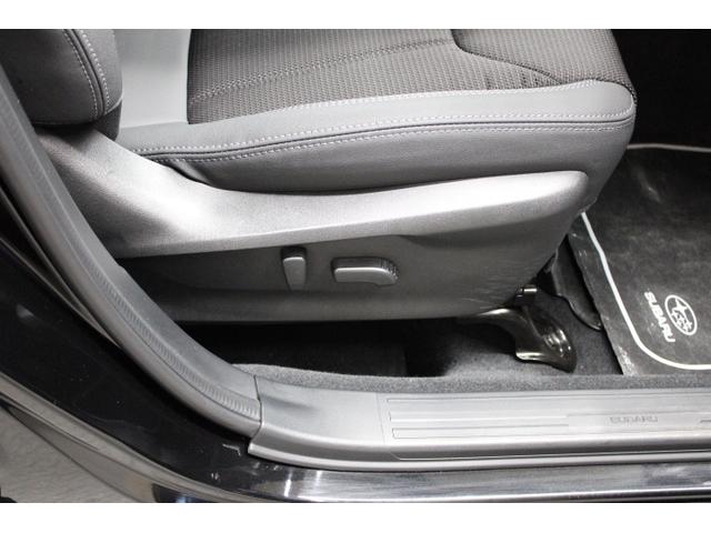 フォレスター Touring ワンオーナー車 ナビETCバックカメラ EyeSight/LEDヘッドライト/キーレスアクセス&プッシュスタート/本革巻きステアリング&シフトレバー/濃色ガラス/ヒーテッドドアミラー&ワイパーデアイザー/X-MODE/ABS/VDC(17枚目)