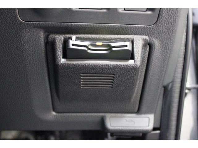 フォレスター Ｓ－Ｌｉｍｉｔｅｄ　ワンオーナー車　ナビＥＴＣバックカメラ　ＥｙｅＳｉｇｈｔ／ＬＥＤヘッドライト／キーレスアクセス＆プッシュスタート／左右独立温度調整機能付きオートエアコン／アイドリングストップ／Ｘ－ＭＯＤＥ／ヒーテッドドアミラー／ワイパーデアイザー（18枚目）