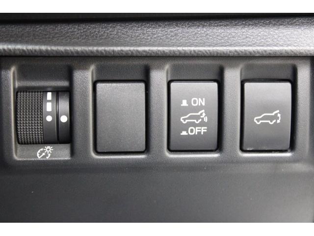 パワーリヤゲートは車内から開閉操作が可能です。