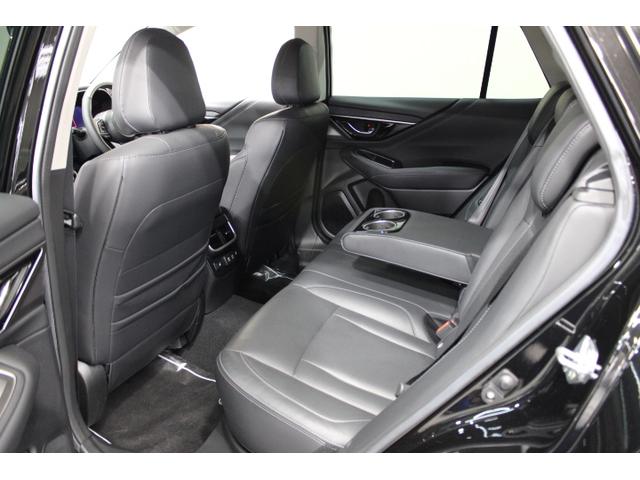 �㕔���Ȃ̕G�����\���ȃX�y�[�X���m�ہB�������ړ��ł����ɂ����A�S�Ă̐l���S�n�ǂ����Ԃ��߂����܂��B