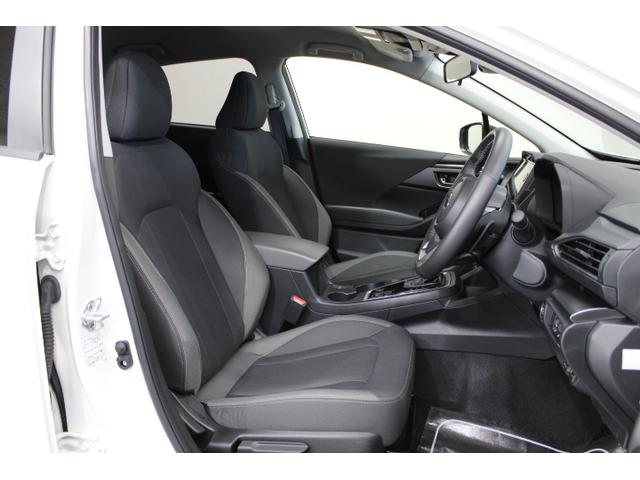 インプレッサ ST レンタアップ車 【距離】27,200km 本革巻きステアリングホイール/キーレスアクセス&プッシュスタート/クリアビューパック/11.6インチセンターインフォメーションディスプレイ&インフォテイメントシステム/デジタルマルチビューモニター(12枚目)