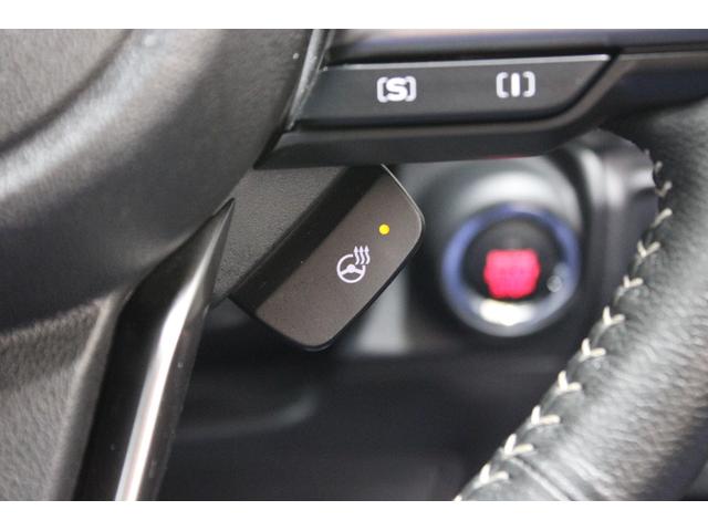 インプレッサ ST レンタアップ車 【距離】27,200km 本革巻きステアリングホイール/キーレスアクセス&プッシュスタート/クリアビューパック/11.6インチセンターインフォメーションディスプレイ&インフォテイメントシステム/デジタルマルチビューモニター(15枚目)