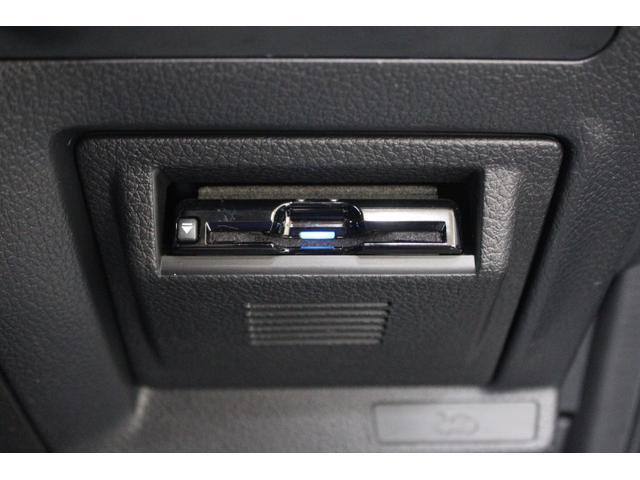 レヴォーグ 1.6GTアイサイト Smart Edition EyeSight Ver3/LEDヘッドランプ/キーレスアクセス&プッシュスタート/濃色ガラス/アイドリングストップ/左右独立温度調整式A/C/ヒーテッドドアミラー/ワイパーデアイザー/オートライト(19枚目)