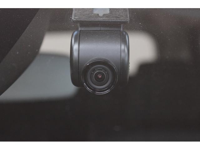 ステラ Rスマートアシスト ノーマルタイヤ新品交換済 ワンオーナー車 スマートアシスト/LEDヘッドランプ/キーレスアクセス&プッシュスタート/濃色ガラス/シートヒーター/前席大型アームレスト/アイドリングストップ/電動格納ミラー/寒冷地仕様/オートライト/VDC(6枚目)