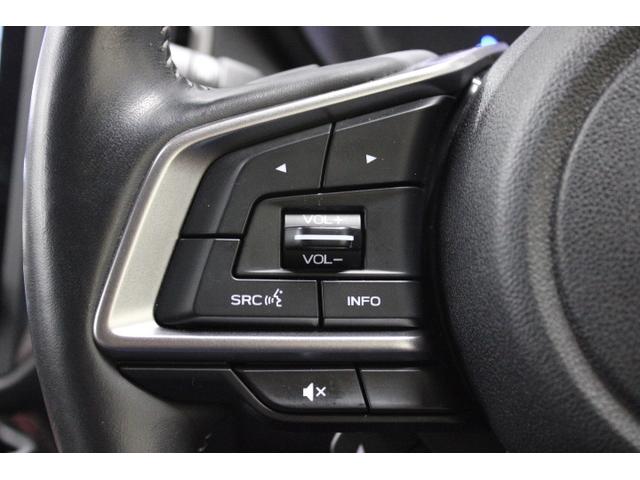 �n���h�������̓I�[�f�B�I��ݒ肷��X�C�b�`���z�u�B�`�����l���̐؂�ւ��≹�ʒ��߂̎��_�ړ������Ȃ��Ȃ�܂��B