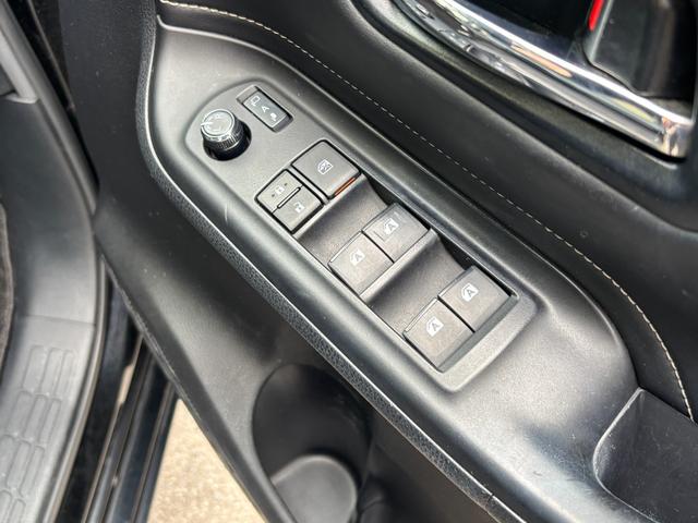 『ＧＡＲＡＧＥ　ＯＮＥ』は、ナビ・ドライブレコーダーなどの取り付けもお任せください。お車のカスタマイズもお任せください。詳細はお気軽にお問い合わせ下さい♪　→　００７８ー６０４１ー１８３６