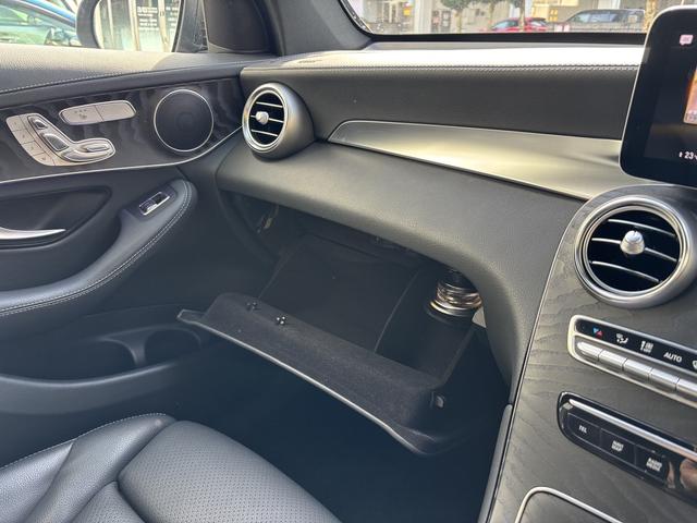 ＧＬＣ ＧＬＣ２２０ｄ　４マチック　スポーツラインエディシン　１２．３インチコックピットディスプレイ／レーダーセーフティパッケージ／エアバランスパッケージ／合皮シート／シートヒーター／ＬＥＤヘッドランプ／パワーバックドア／キーレスゴー／純正１９インチＡＷ（49枚目）