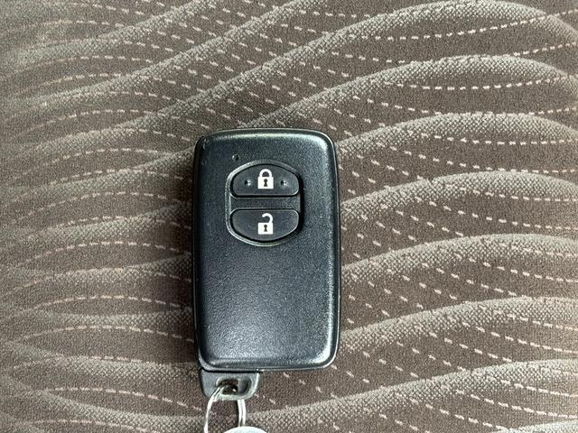 『ＧＡＲＡＧＥ　ＯＮＥ』は、ナビ・ドライブレコーダーなどの取り付けもお任せください。お車のカスタマイズもお任せください。詳細はお気軽にお問い合わせ下さい♪　→　００７８ー６０４１ー１８３６