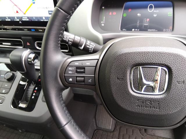 フリード e:HEVクロスター 当社デモカー HondaSENSING ドラレコ メモリーナビ リアカメラ ETC ワンオーナー Sヒーター 衝突軽減ブレーキシステム フルセグ 禁煙車 オートエアコン バックモニター LEDライト(15枚目)