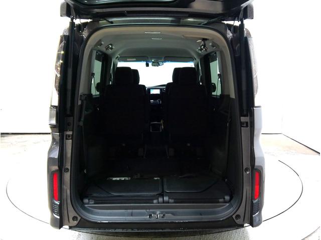 ステップワゴンスパーダ スパーダハイブリッドGホンダセンシング 7人 ドラレコ メモリーナビ リアカメラ 両側電動ドア USB入力端子 純正アルミ LEDライト ETC ドアバイザー ワンオーナー CMBS リヤカメラ スマキー Aストップ ESC 両側自動ドア(19枚目)