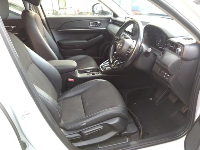 ヴェゼル e:HEVZ 当社デモカー HondaSENSING ドラレコ メモリーナビ リアカメラ ETC 純正アルミ 衝突回避支援ブレーキ機能 1オナ スマキ Pトランク フルオートエアコン Dレコ エアバッグ Rカメ(17枚目)