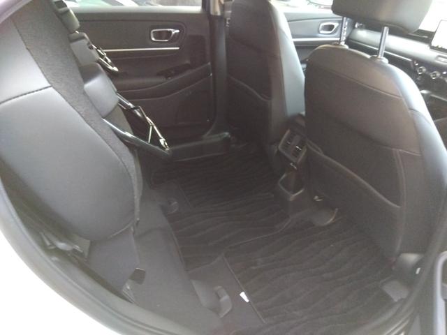 ヴェゼル e:HEVZ 当社デモカー HondaSENSING ドラレコ メモリーナビ リアカメラ ETC 純正アルミ 衝突回避支援ブレーキ機能 1オナ スマキ Pトランク フルオートエアコン Dレコ エアバッグ Rカメ(19枚目)