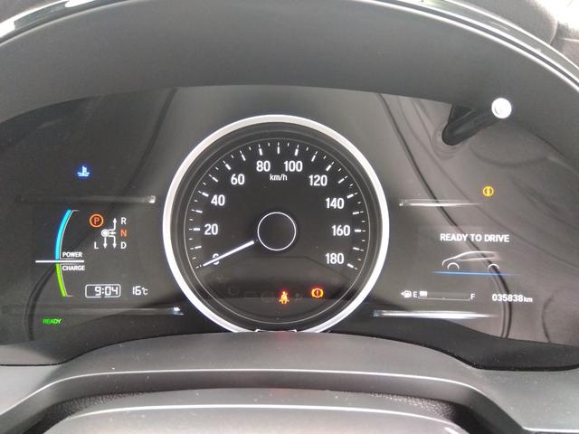 シャトル ハイブリッドＺホンダセンシング　ドラレコ　メモリーナビ　リアカメラ　ＥＴＣ　純正アルミ　ドアバイザー　衝突軽減　ＬＥＤライト　前席シートヒーター　Ｂカメラ　クルコン　ＵＳＢ接続　ＤＶＤ　パワーウィンドウ　ナビＴＶ　スマートキー（9枚目）