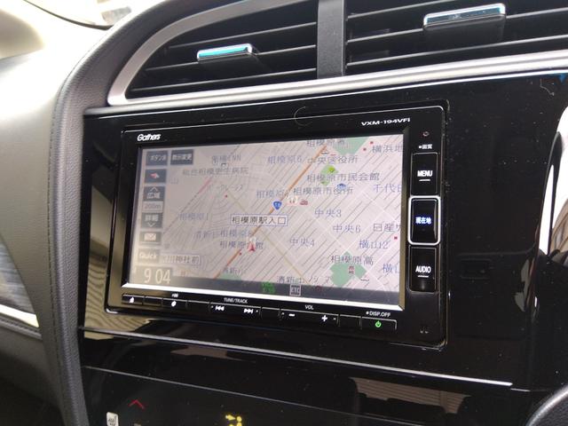 シャトル ハイブリッドＺホンダセンシング　ドラレコ　メモリーナビ　リアカメラ　ＥＴＣ　純正アルミ　ドアバイザー　衝突軽減　ＬＥＤライト　前席シートヒーター　Ｂカメラ　クルコン　ＵＳＢ接続　ＤＶＤ　パワーウィンドウ　ナビＴＶ　スマートキー（11枚目）