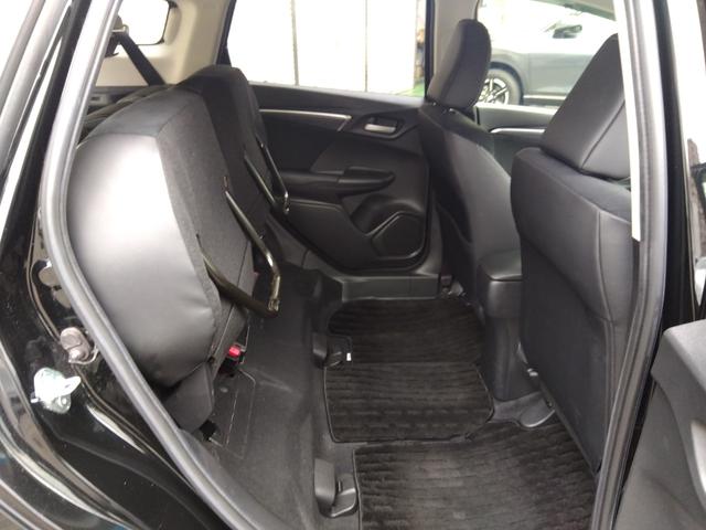 シャトル ハイブリッドＺホンダセンシング　ドラレコ　メモリーナビ　リアカメラ　ＥＴＣ　純正アルミ　ドアバイザー　衝突軽減　ＬＥＤライト　前席シートヒーター　Ｂカメラ　クルコン　ＵＳＢ接続　ＤＶＤ　パワーウィンドウ　ナビＴＶ　スマートキー（18枚目）