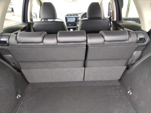 シャトル ハイブリッドＺホンダセンシング　ドラレコ　メモリーナビ　リアカメラ　ＥＴＣ　純正アルミ　ドアバイザー　衝突軽減　ＬＥＤライト　前席シートヒーター　Ｂカメラ　クルコン　ＵＳＢ接続　ＤＶＤ　パワーウィンドウ　ナビＴＶ　スマートキー（19枚目）