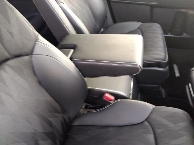 オデッセイ アブソルート・EXホンダセンシング 7人 HondaSENSING 全周囲カメラ ドラレコ メモリーナビ ETC 純正アルミ フルセグテレビ ワンオーナ 360°カメラ 横滑り防止装置 コーナーセンサー シ-トヒ-タ- Pシート USB(14枚目)