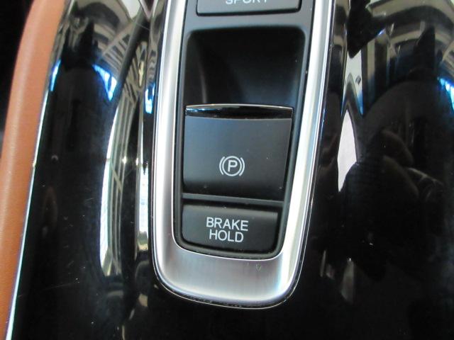 ヴェゼル ハイブリッドＺ・ホンダセンシング　ＨｏｎｄａＳＥＮＳＩＮＧ　前後ドラレコ　メモリーナビ　リヤカメラ　フルセグＴＶ　ＥＴＣ　アルミホイール　ワンオーナー　整備記録簿　横滑防止装置　バックガイドモニター　ＬＥＤライト　１オーナー　シートＨ（14枚目）