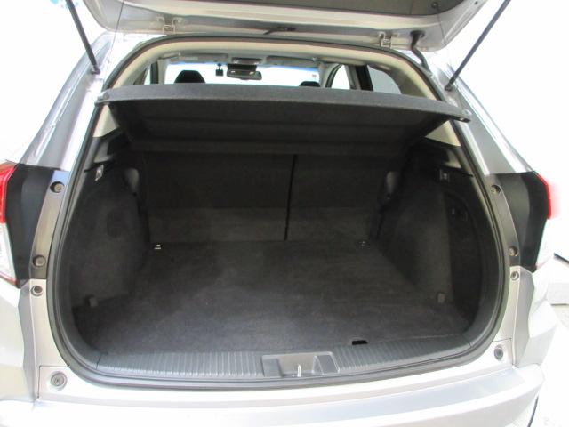 ヴェゼル ハイブリッドＺ・ホンダセンシング　ＨｏｎｄａＳＥＮＳＩＮＧ　前後ドラレコ　メモリーナビ　リヤカメラ　フルセグＴＶ　ＥＴＣ　アルミホイール　ワンオーナー　整備記録簿　横滑防止装置　バックガイドモニター　ＬＥＤライト　１オーナー　シートＨ（21枚目）