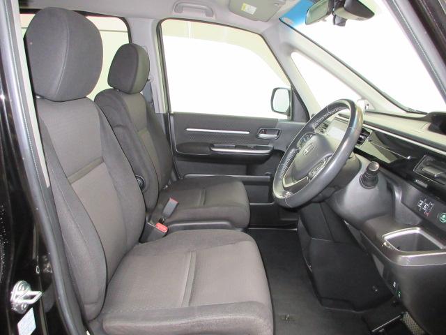 ステップワゴンスパーダ ｅ：ＨＥＶスパーダＧホンダセンシング　７人　ＨｏｎｄａＳＥＮＳＩＮＧ　前後ドラレコ　メモリーナビ　リヤカメラ　フルセグＴＶ　後席モニター　ＥＴＣ　純正アルミ　ウォークスルー　ＬＥＤライト　ドライブレコーダ　セキュリティアラーム　Ｂカメラ（20枚目）