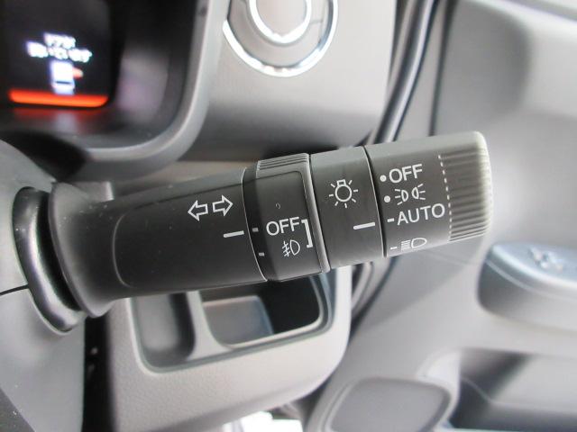 N-WGNカスタム L・ターボ 当社デモカー HondaSENSING ドラレコ メモリーナビ リヤカメラ フルセグTV ETC 純正アルミホイール 衝突被害軽減装置 LEDランプ 本革シート ワンオーナー車 クリアランスソナー(9枚目)