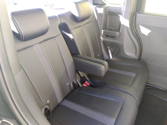 Ｎ－ＢＯＸカスタム ターボ　当社デモカー　ＨｏｎｄａＳＥＮＳＩＮＧ　ドラレコ　全周囲カメラ　ＨＤＤナビ　ＥＴＣ　純正アルミ　イモビライザー　１オナ　衝突被害軽減　フロントカメラ　サイドカメラ　禁煙　ベンチシート　キーフリー（19枚目）