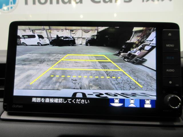 ヴェゼル ｅ：ＨＥＶＺ　ＨｏｎｄａＳＥＮＳＩＮＧ　前後ドラレコ　メモリーナビ　リアカメラ　シートヒーター　電動リアゲート　純正アルミ　パドルシフト　Ｂｌｕｅｔｏｏｔｈ　ワンオーナー　衝突回避支援ブレーキ機能　１オナ　スマキ（4枚目）