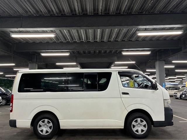 レジアスエースバン ロングＤＸ　ベンチシート　フルセグ　運転席エアバッグ　エアコン　パワーステアリング　ＤＶＤ再生　リモコンキー　パワーウィンドウ　ＡＢＳ　ＥＴＣ　メモリーナビ　ＴＶナビ（3枚目）