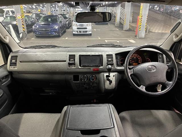 レジアスエースバン ロングＤＸ　ベンチシート　フルセグ　運転席エアバッグ　エアコン　パワーステアリング　ＤＶＤ再生　リモコンキー　パワーウィンドウ　ＡＢＳ　ＥＴＣ　メモリーナビ　ＴＶナビ（5枚目）