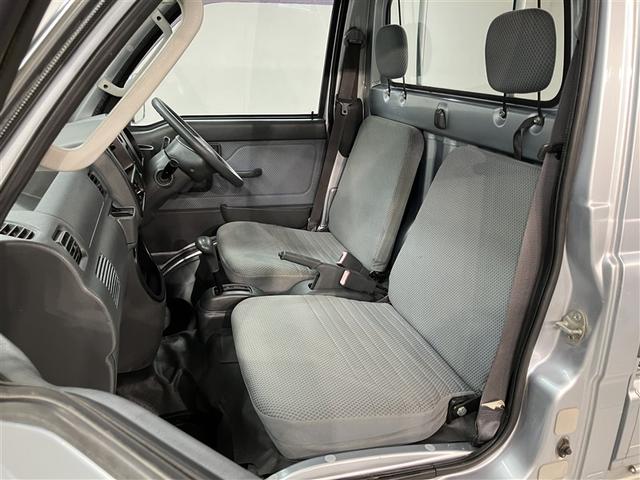 納車前に当社メカニックによる『プロの視点』で、安全かつ安心して気持ちよくお乗りいただける整備を行います。【無料フリーダイヤル0078−6043−7671】