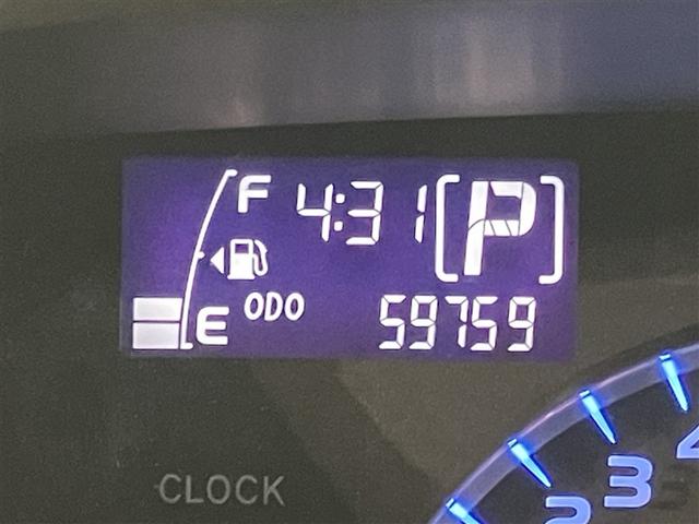 bB Z 煌 記録簿 エアーバッグ キーフリー ワンオーナー車 ドラレコ スマートキー アルミ ABS オートエアコン ベンチシート パワーウインドウ ESC パワーステアリング 助手席エアバッグ(11枚目)