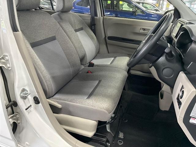 パッソ X S 衝突回避支援システム バックモニター ドライブレコーダー 盗難防止システム 1セグTV キーフリーシステム ETC付 デュアルエアバック スマートキー メモリナビ iストップ ESC エアバック付き(9枚目)