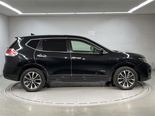 エクストレイル モード・プレミア　ハイブリッド　シートヒーター　ＥＴＣ　サイド・バックモニター　ブラインドスポットモニター　メモリーナビ　車検整備（3枚目）