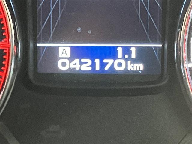 レガシィツーリングワゴン 2.0GT DIT 地デジTV HDDナビ DVD再生 アルミホイール オートエアコン パワーシート アクセスキー バックモニタ 半革シート 運転席エアバッグ ETC 4WD サイドエアバッグ 助手席エアバッグ ABS(15枚目)