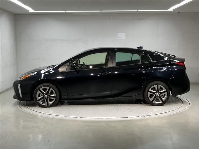 プリウス Ｓツーリングセレクション　エアバック　地デジ　Ｂモニ　ＡＣ１００Ｖ　ＬＥＤヘッド　イモビ　オートクルーズ　横滑り防止　サイドエアバック　ＤＶＤ再生可　ＥＴＣ　スマートキー　メモリ－ナビ　助手席エアバック　ナビＴＶ　ＡＢＳ　ＡＷ（2枚目）