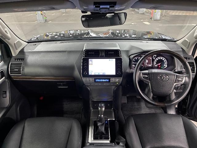 ランドクルーザープラド TX Lパッケージ リアカメラ スマートキ 盗難防止 キーレスエントリー ETC装備 3列席 エアコン LEDランプ アルミホイール パートタイム4WD 横滑り防止システム フルTV 電動パワーシート パワーステアリング(5枚目)