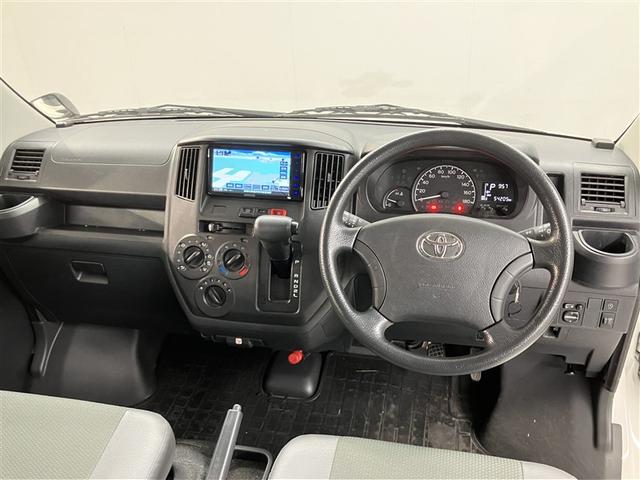 タウンエースバン ＧＬ　プリクラッシュ　ＬＥＤランプ　助手席エアバック　パワーウィンド　リモコンキー　アイストップ　メモリナビ　ナビＴＶ　イモビライザー　パワーステアリング　フルセグテレビ　バックカメラ　エアバック　ＥＴＣ（5枚目）