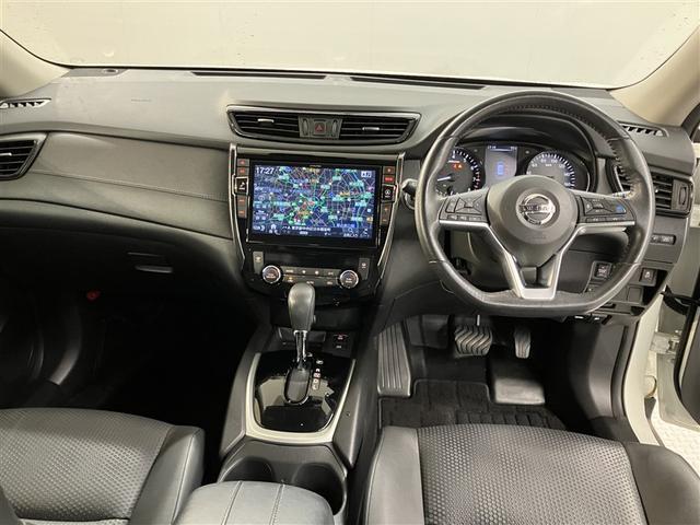 エクストレイル ２０Ｘｉ　デジタルインナーミラー・パノラミックビューモニター・車検整備・ブリリアントホワイトパール３コートパール（5枚目）