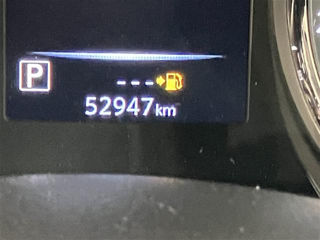 エクストレイル ２０Ｘｉ　デジタルインナーミラー・パノラミックビューモニター・車検整備・ブリリアントホワイトパール３コートパール（11枚目）