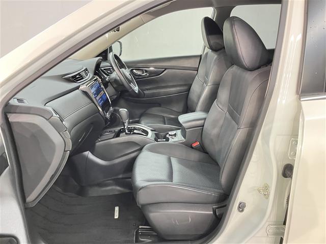 エクストレイル ２０Ｘｉ　デジタルインナーミラー・パノラミックビューモニター・車検整備・ブリリアントホワイトパール３コートパール（13枚目）