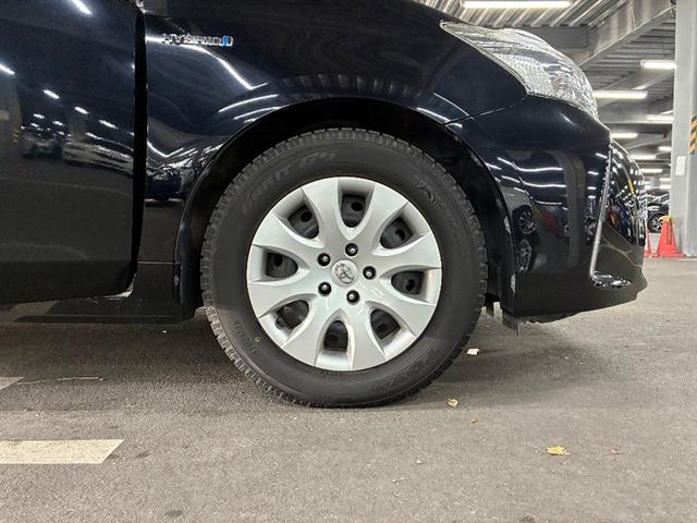 プリウスアルファ S Lセレクション AUX LEDライト メモリーナビゲーション イモビライザー Bカメラ サイドカーテンエアバック ABS付き キーフリーシステム AAC 地デジ ESC ETC車載器 Wエアバッグ パワーステアリング(14枚目)