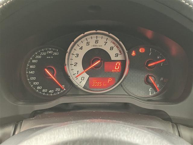 ８６ ＧＴリミテッド　スマキ－　オートクルーズ　ＤＶＤ再生機能　イモビライザー　ＥＴＣ付き　キーレスアクセス　メモリ－ナビ　横滑り防止機能　エアロ　Ｗエアバック　ＡＵＸ　ナビＴＶ　オートエアコン　アルミホイール　ＡＢＳ（13枚目）