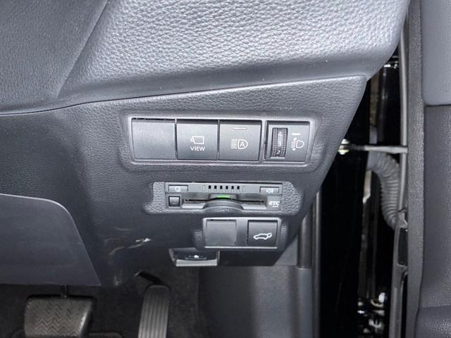 カローラクロス Z 横滑り防止機能 盗難防止装置 メモリナビ バックガイドモニター クルーズコントロール エアバッグ キーフリーシステム パワ-シ-ト AAC ETC車載器 AW スマ-トキ- ナビ ABS LEDランプ(12枚目)