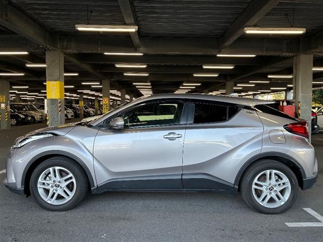 C-HR S-T サイドエアバック イモビライザー バックモニター ナビ LEDヘッドライト オートクルーズコントロール ETC車載器 エアバッグ アルミホイール 横滑り防止装置 ABS スマートキー オートエアコン(2枚目)