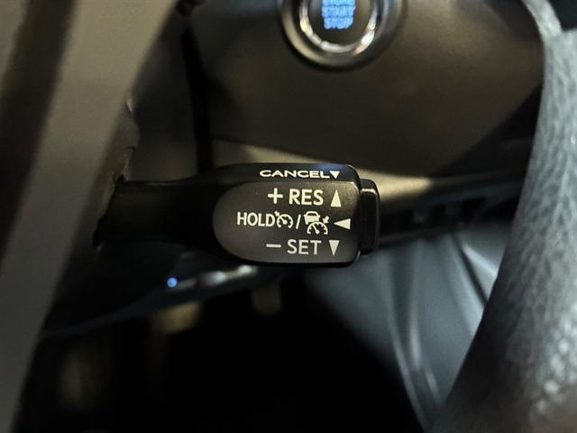 C-HR S-T サイドエアバック イモビライザー バックモニター ナビ LEDヘッドライト オートクルーズコントロール ETC車載器 エアバッグ アルミホイール 横滑り防止装置 ABS スマートキー オートエアコン(11枚目)