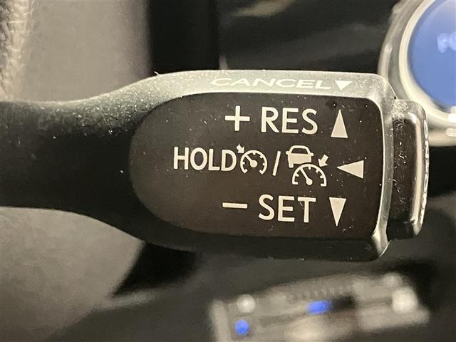 プリウスPHV Sナビパッケージ 地デジ クルーズコントロール LEDヘッドライト 1オーナー ESC ナビTV パワステ ETC PW スマートキー カーテンエアバック ミュージックプレイヤー接続可 キーフリー セキュリティ ABS(11枚目)