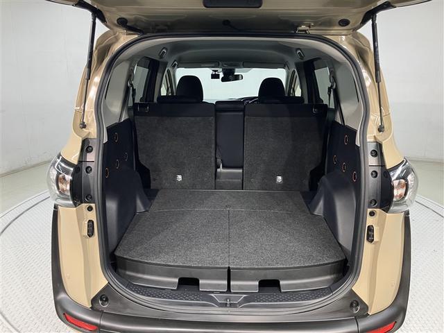 シエンタ ファンベースG セーフティーエディションII キーフリー LEDライト 横滑り防止機能 両側パワースライドドア エアバッグ ABS ミュージックプレイヤー接続可 ワンオーナー 盗難防止装置 Rカメラ ドラレコ ナビ&TV ETC オートエアコン(19枚目)