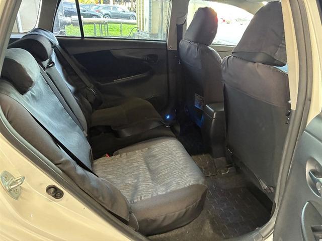 カローラフィールダー Ｘ　ＨＩＤリミテッド　パワーウィンドウ　パワーステアリング　エアバッグ　ＡＡＣ　キーレスエントリー　ＡＢＳ　Ｗエアバック　ナビＴＶ　４ＷＤ　ＥＴＣ　ＤＶＤ（12枚目）