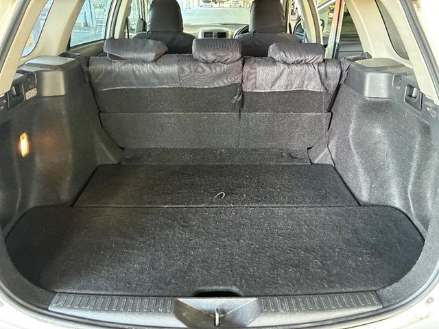 カローラフィールダー Ｘ　ＨＩＤリミテッド　パワーウィンドウ　パワーステアリング　エアバッグ　ＡＡＣ　キーレスエントリー　ＡＢＳ　Ｗエアバック　ナビＴＶ　４ＷＤ　ＥＴＣ　ＤＶＤ（13枚目）